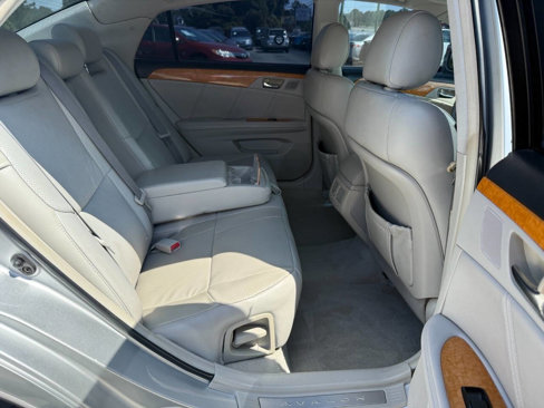 Used 2006 Toyota Avalon Limited image 12