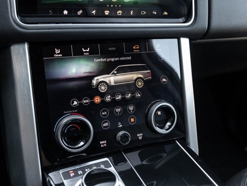 Used 2020 Land Rover Range Rover image 23