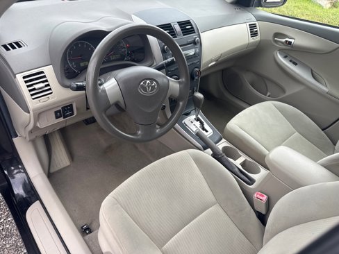Used 2010 Toyota Corolla LE image 23