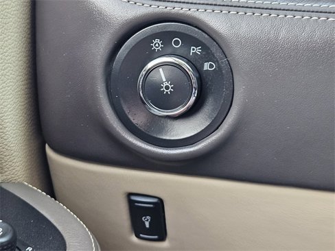 Used 2016 Lincoln Navigator Reserve image 22