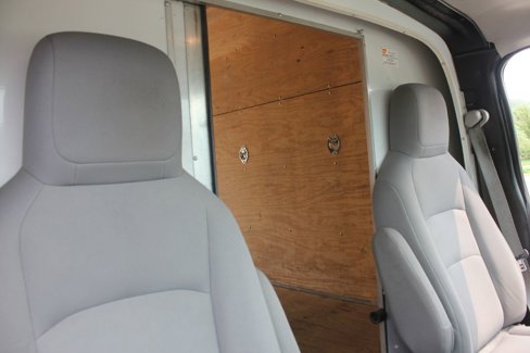 Used 2010 Ford E-350 and Econoline 350 Super Duty image 28