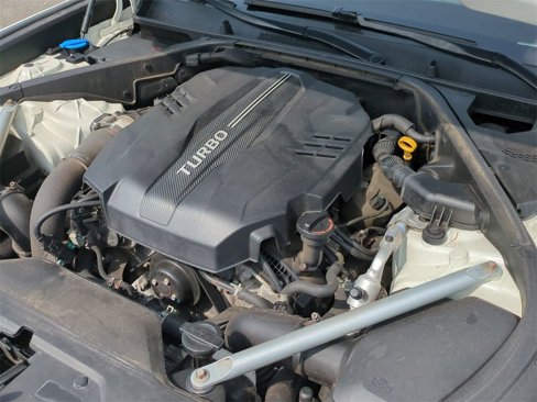 Used 2019 Kia K900 Luxury image 30