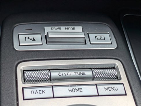 Used 2023 Genesis GV70 2.5T Sport Prestige w/ Sport Prestige Package image 27