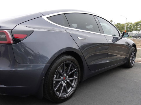 Used 2018 Tesla Model 3 Long Range image 14