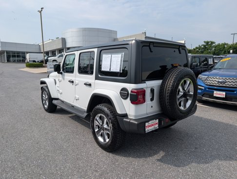Used 2020 Jeep Wrangler Unlimited Sahara image 25