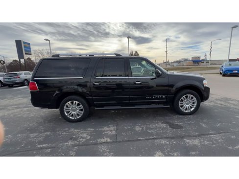 Used 2013 Lincoln Navigator L 4WD w/ HD Trailer Tow Pkg image 9