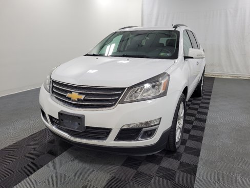 Used 2017 Chevrolet Traverse LT w/ Style and Technology Package image 15