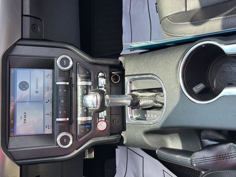 Used 2018 Ford Mustang Premium image 32