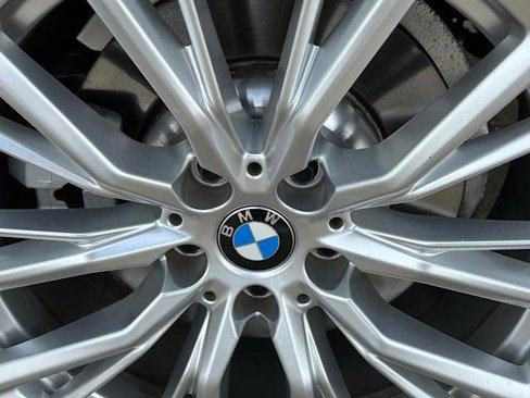 Certified 2023 BMW 330i xDrive Sedan w/ Premium Package image 33