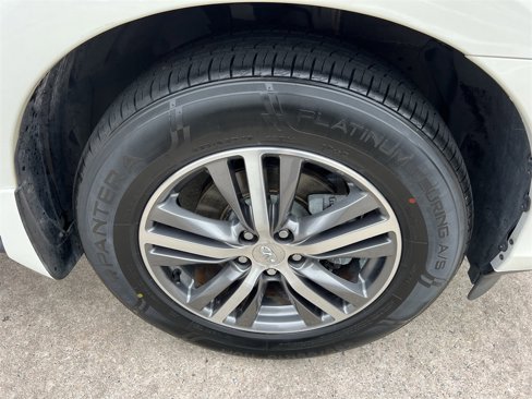 Used 2020 INFINITI QX60 Luxe w/ Essential Package image 10
