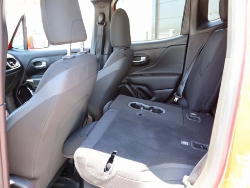 Used 2020 Jeep Renegade Altitude image 17