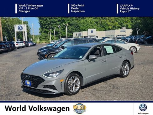 Used 2023 Hyundai Sonata SEL w/ Preferred Accessory Package image 1