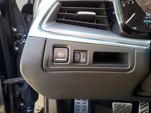 Used 2017 Cadillac XT5 Premium Luxury image 30