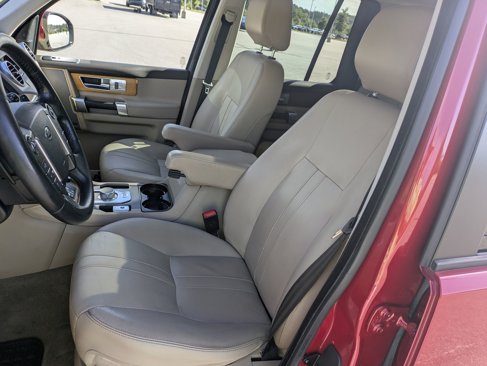 Used 2016 Land Rover LR4 HSE image 18
