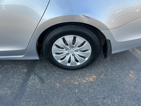Used 2010 Honda Accord LX image 10