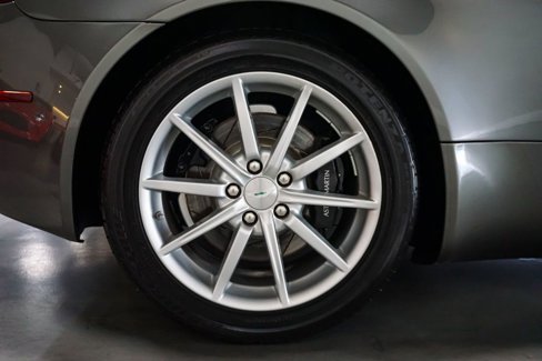Used 2007 Aston Martin V8 Vantage Coupe image 44
