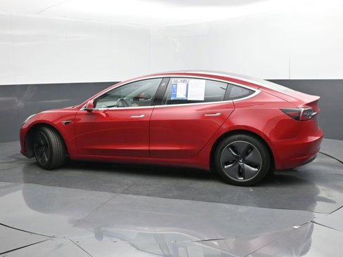 Used 2018 Tesla Model 3 Long Range image 3