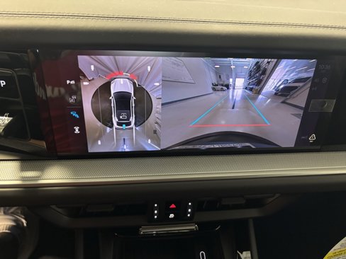 New 2026 Porsche Cayenne Coupe image 24