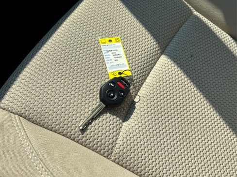Used 2019 Subaru Outback 2.5i Premium image 41