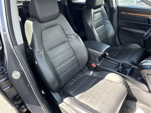 Used 2018 Honda CR-V Touring image 31