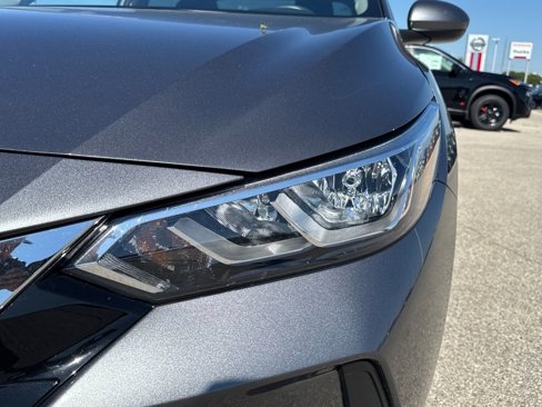 Used 2023 Nissan Sentra SV w/ All-Weather Package image 9
