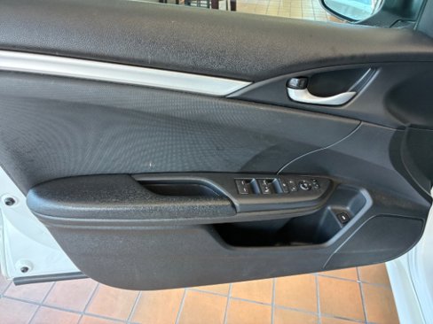 Used 2019 Honda Civic Sport image 11