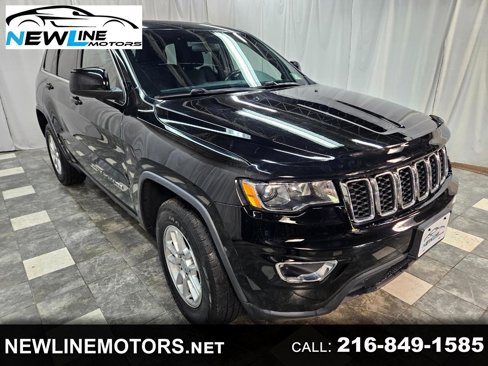 Used 2018 Jeep Grand Cherokee Laredo image 1