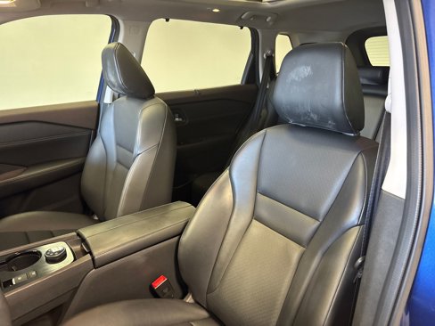 Used 2022 Nissan Rogue SV w/ SV Premium Package image 28