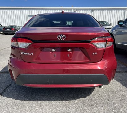 Used 2022 Toyota Corolla LE image 5
