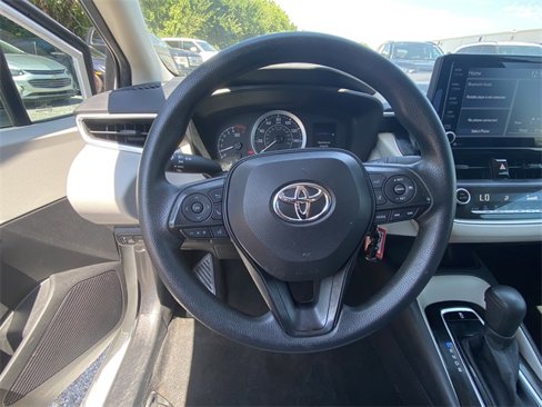 Used 2022 Toyota Corolla LE w/ Carpet Mat Package (TMS) image 22