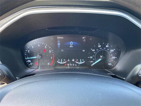 Used 2020 Ford Escape SE image 16