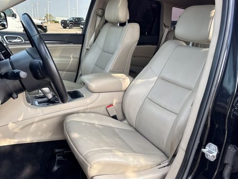 Used 2020 Jeep Grand Cherokee Limited w/ Luxury Group II image 20