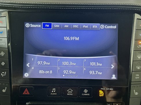 Used 2019 INFINITI QX50 Essential w/ Premium Heat Package image 19