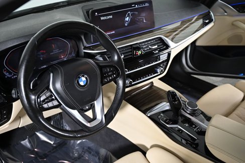 Used 2021 BMW 530i xDrive w/ Convenience Package image 12