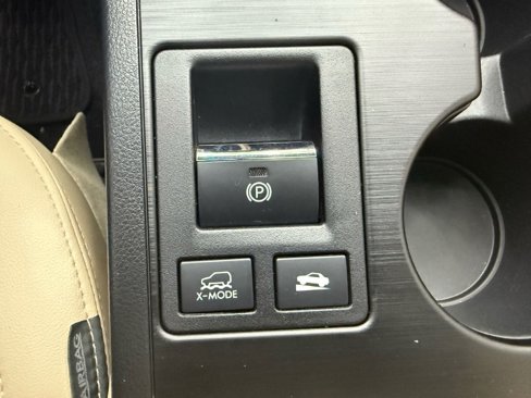 Used 2015 Subaru Outback 2.5i Limited image 24