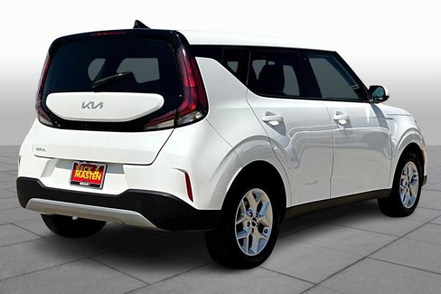 Certified 2023 Kia Soul LX w/ Option Group 015 image 11