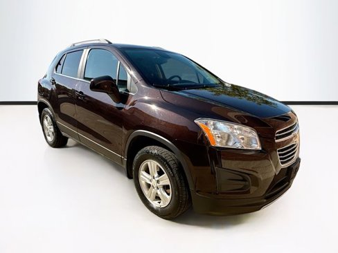 Used 2015 Chevrolet Trax LT w/ LPO, Protection Package image 3
