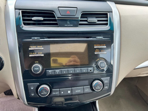 Used 2013 Nissan Altima 2.5 SV w/ 2.5SV Convenience Pkg image 31