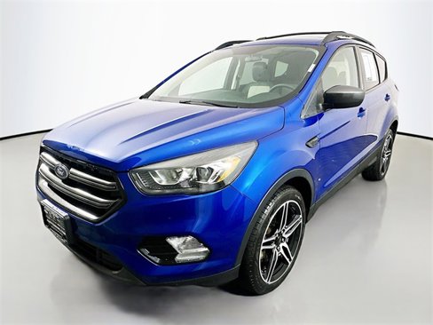 Used 2019 Ford Escape SEL image 3