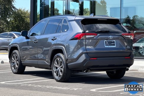 Used 2022 Toyota RAV4 XLE Premium image 6