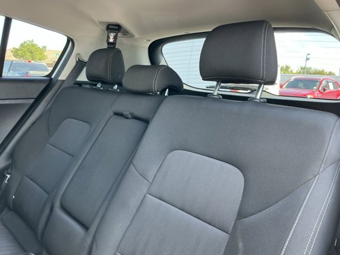 Used 2022 Kia Sportage LX image 39