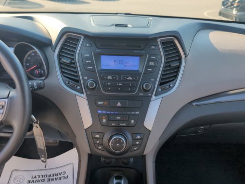 Used 2015 Hyundai Santa Fe Sport image 17