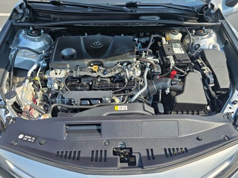 Used 2021 Toyota Camry SE image 17