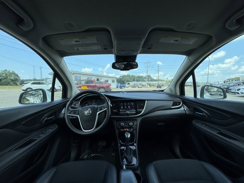 Used 2022 Buick Encore Preferred w/ Safety Package image 13