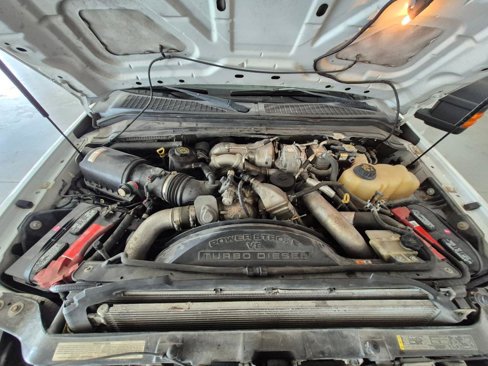 Used 2010 Ford F350 Lariat image 10