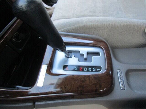 Used 2000 Subaru Outback Wagon image 33