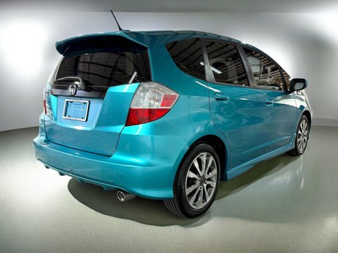 Used 2013 Honda Fit Sport image 9