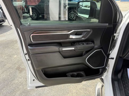 Used 2022 RAM 1500 Laramie image 15