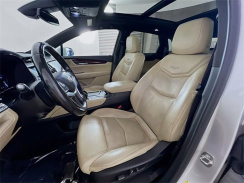 Used 2018 Cadillac XT5 Premium Luxury image 23