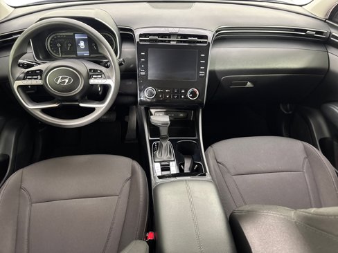 Used 2024 Hyundai Tucson SE image 16